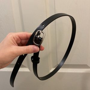 Uniqlo black leather dress belt